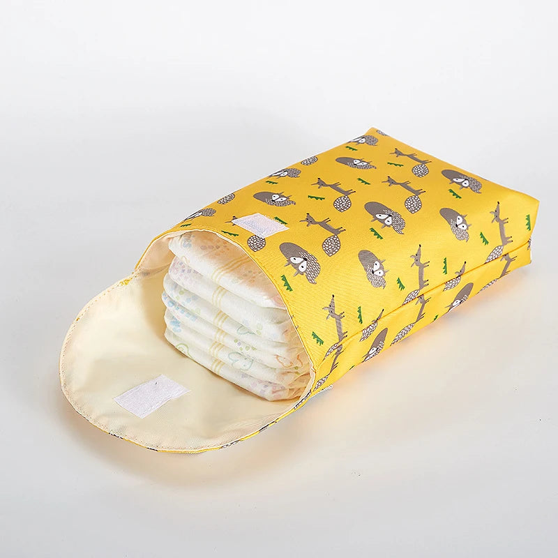 Reusable Baby Diaper Organizer โ Waterproof Portable Mummy Bag