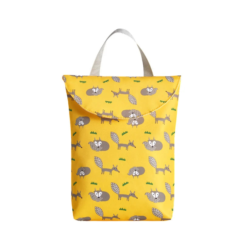 Reusable Baby Diaper Organizer โ Waterproof Portable Mummy Bag