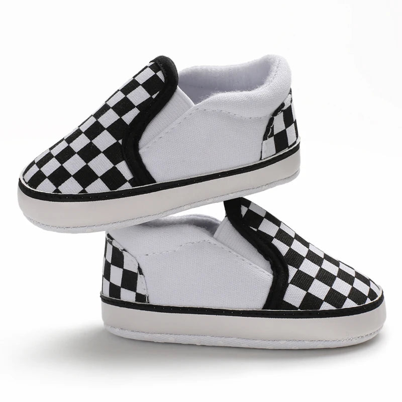 Stylish Soft-Soled Baby Sneaker (0-18 Months)