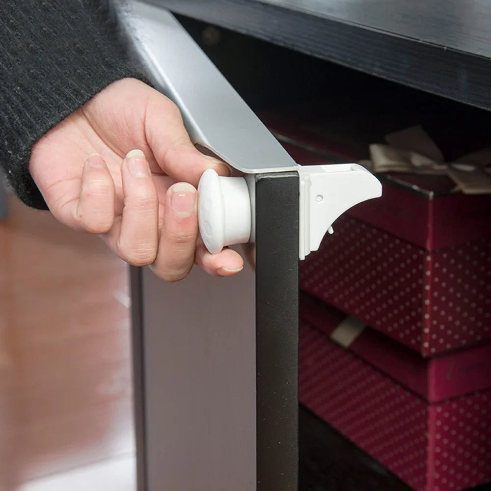 Magnetic Child Safety Lock
