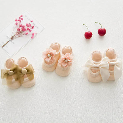 Lace Bloom Baby Socks Set – 3 Pairs 🌸