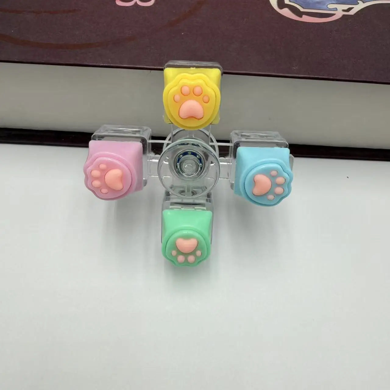 PurrPress - Cat Paw Mechanical Keycap Fidget Keychain