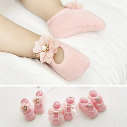 Lace Bloom Baby Socks Set – 3 Pairs 🌸