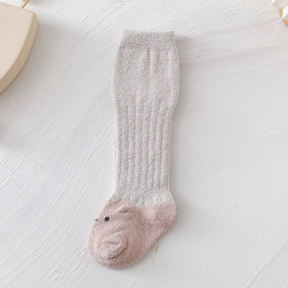 SnugKnee – Coral Fleece Knee-High Baby Socks 🧦❄️
