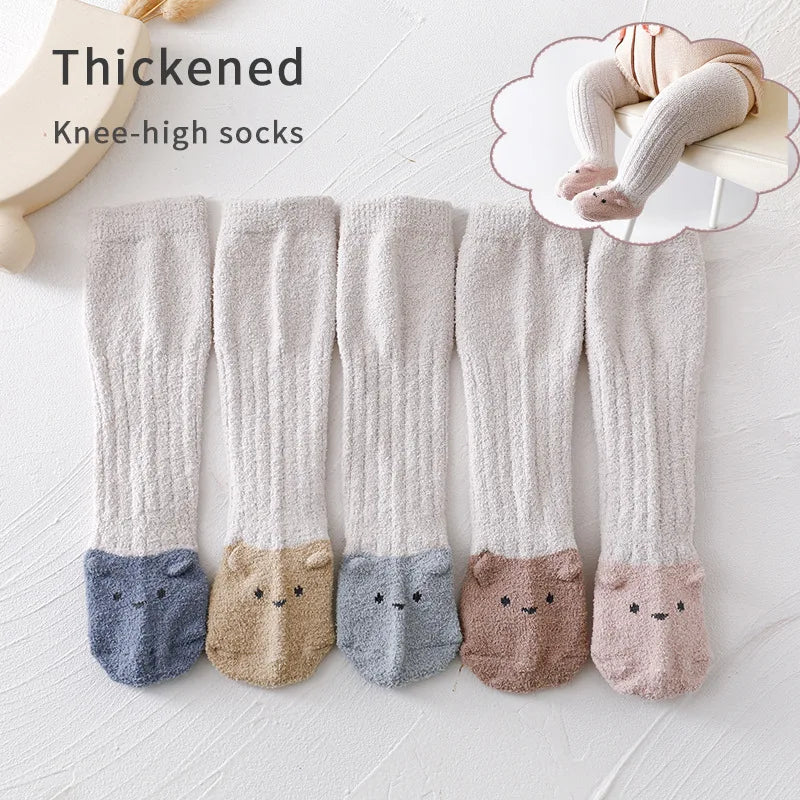 SnugKnee – Coral Fleece Knee-High Baby Socks 🧦❄️